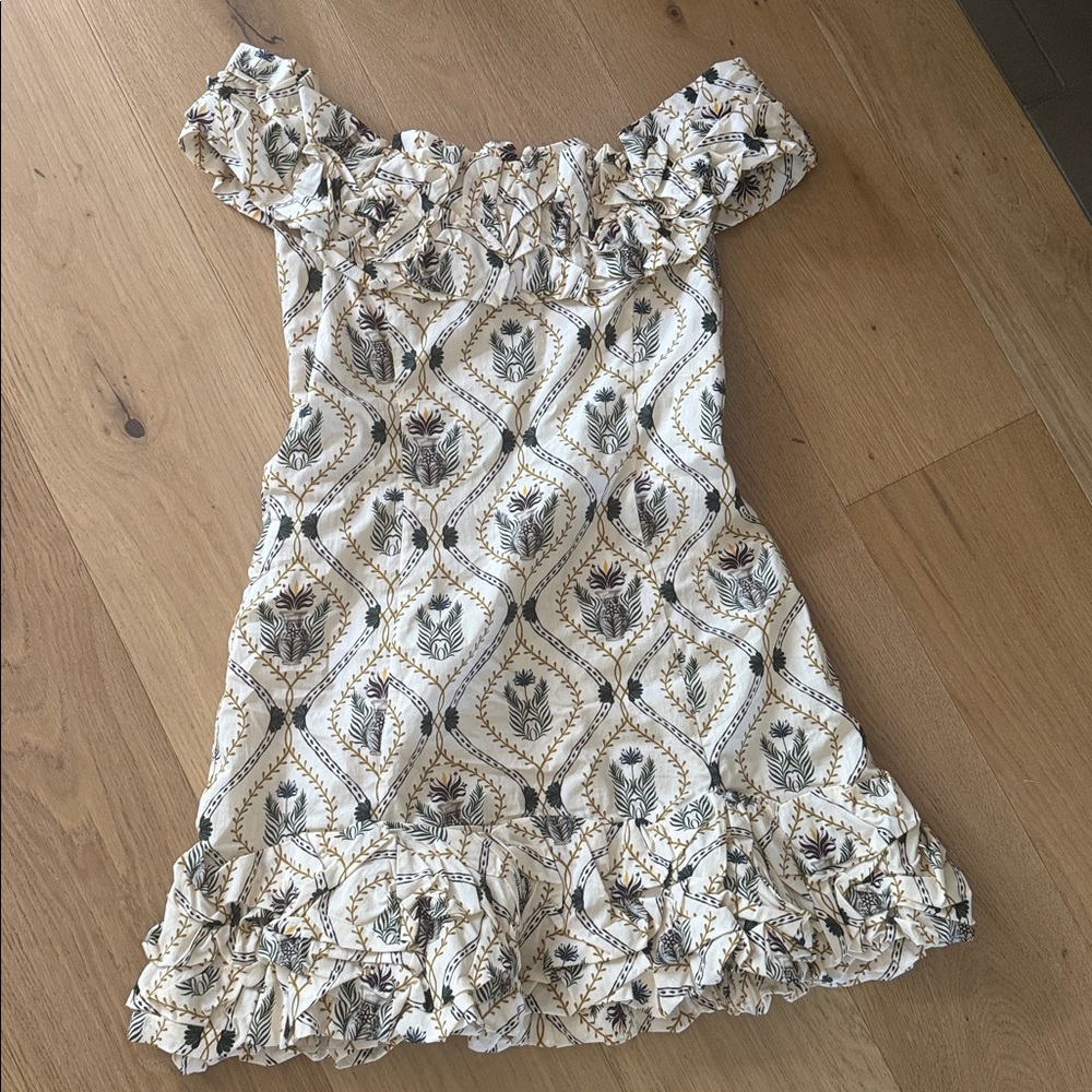 Agua Bendita Elegant Floral Dress